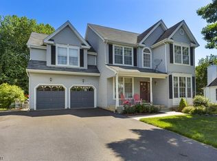 55 Haze Way, Phillipsburg, NJ 08865