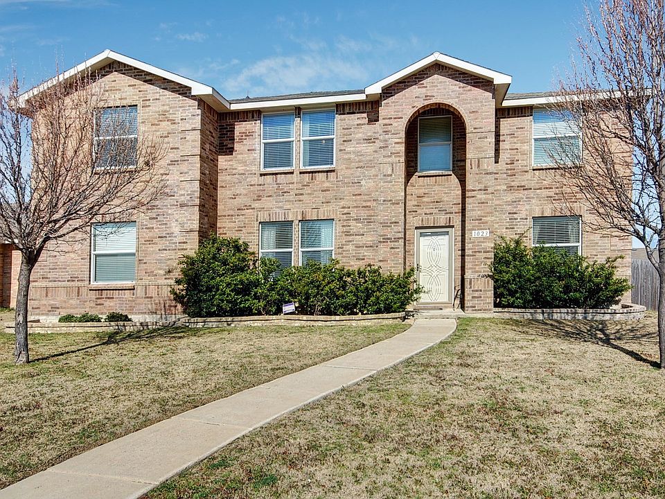 1st image of 1023 Mayflowers Ln