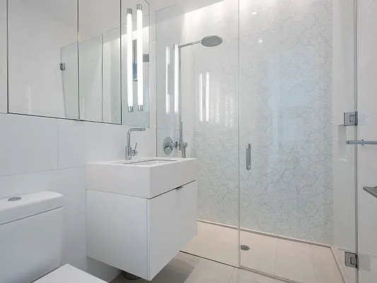 Sold by Sotheby's International Realty | media 9