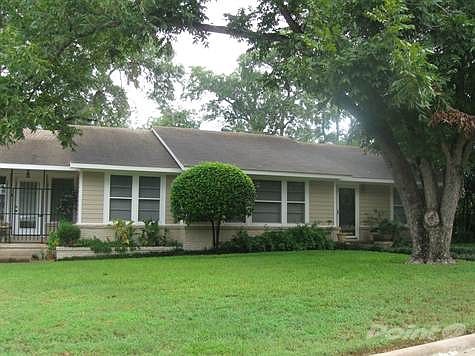 701 East Mansfield