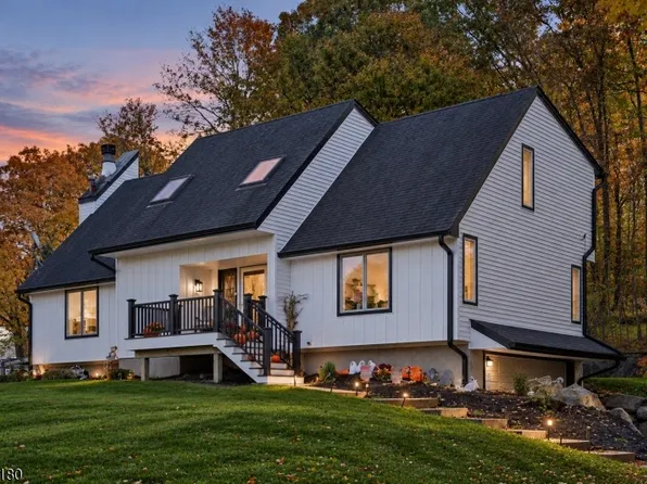 6 Daniel Dr, Sparta Twp., NJ 07871