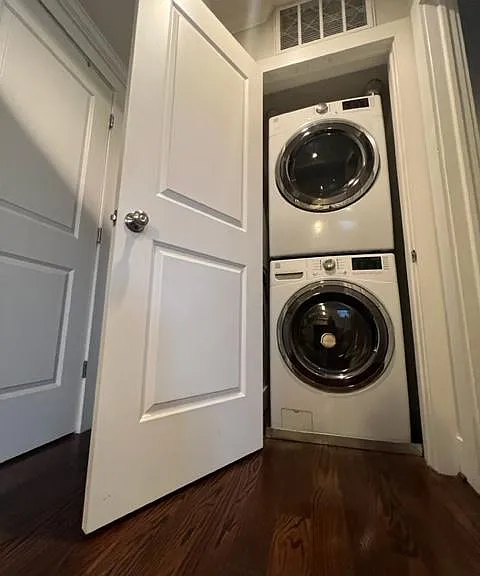 washer and dryer in unit