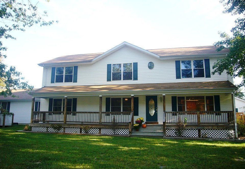 1st image of 10 Petinot Ct