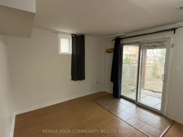 117 English Oak Dr, Richmond Hill, ON L4E 3X4