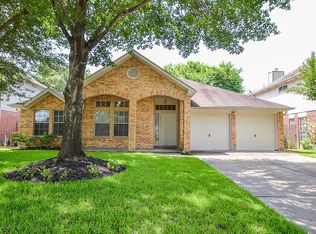 16711 Sussex Dr, Houston, TX 77083
