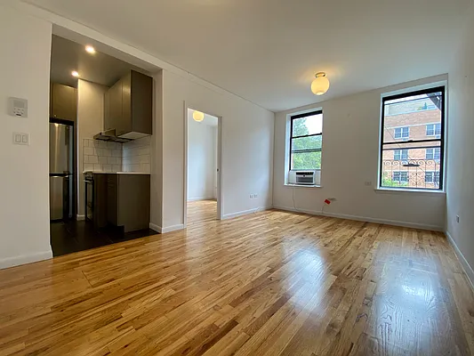 Rented by Bohemia Realty Group | media 29