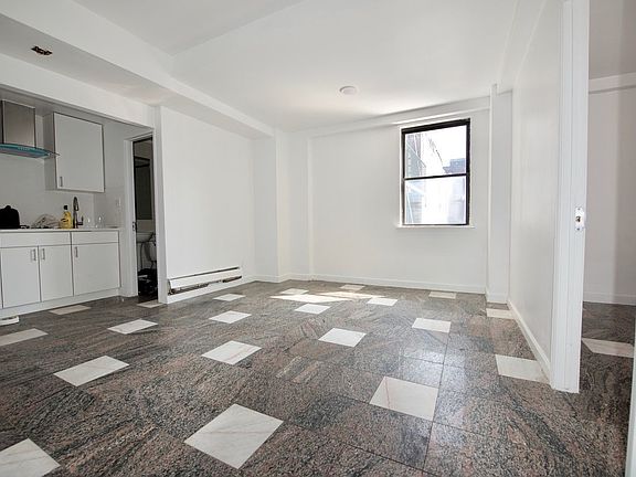 2nd image of 77 Allen St #3FB