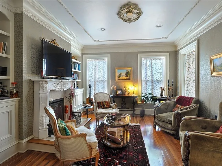 14 Highland Ave #HOUSE — Photo 12
