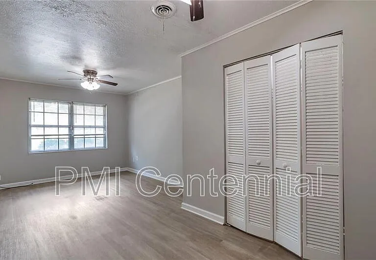 484 Evergreen Dr — Photo 10