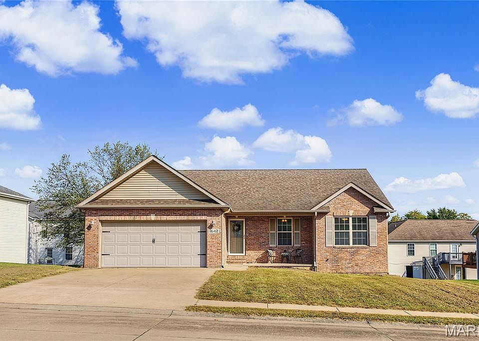 1st image of 1642 Jackson Ridge Dr