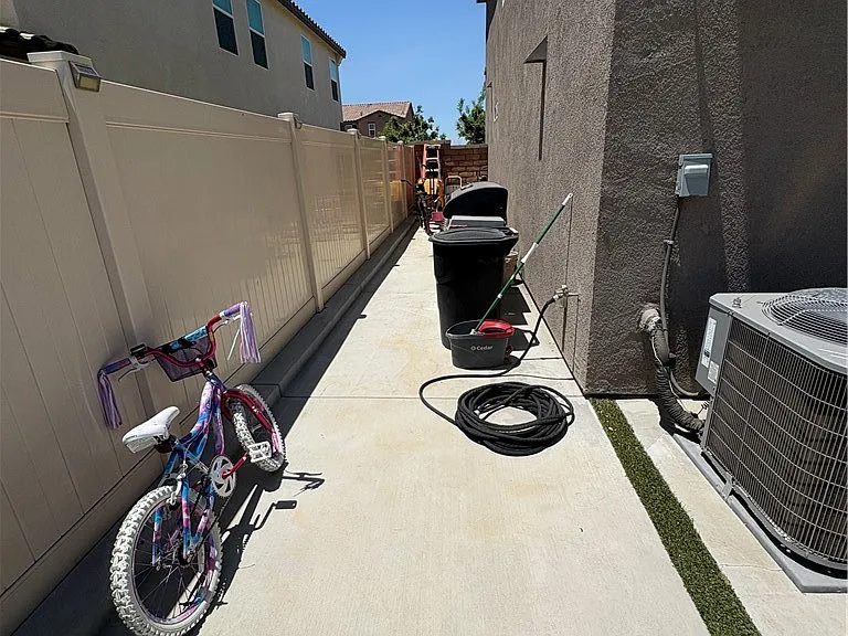7664 Sweet Ranch Cir — Photo 27