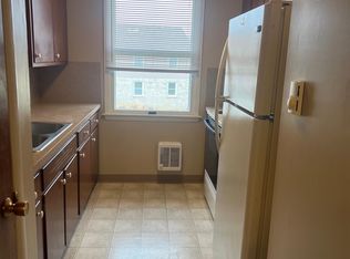 312 W 5th St #3, Quarryville, PA 17566