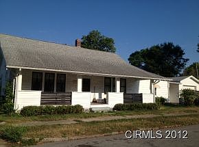 2nd image of 1509 S Indiana Ave
