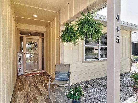 4th image of 445 Tamarind Place