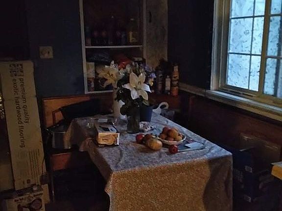 Dining area back apartment 