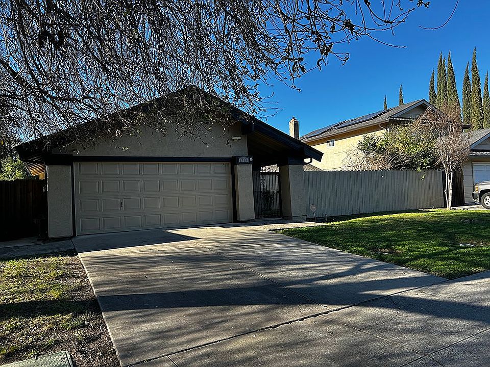 1st image of 1717 Venetian Dr
