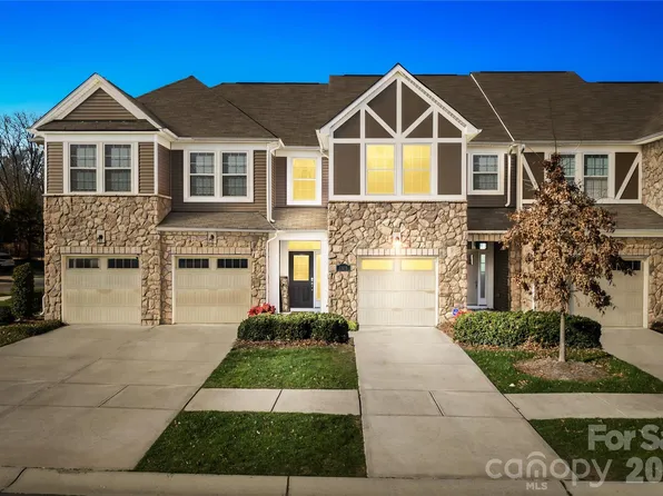 5609 Stonewells Dr #94, Charlotte, NC 28278