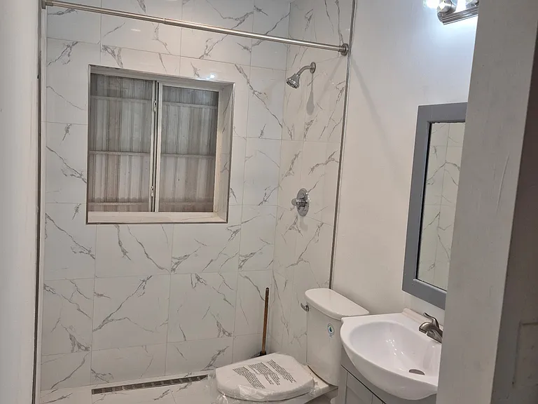 2113 Taylor St #2 — Photo 6