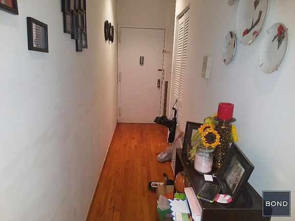 4th image of 132 E 96th St APT 4A