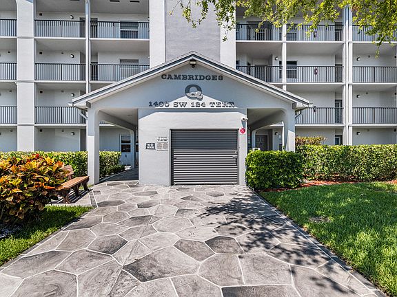 5th image of 1400 SW 124th Terrace #406q