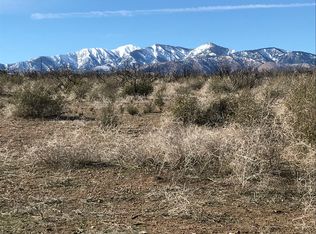 White Ave, Phelan, CA 92371