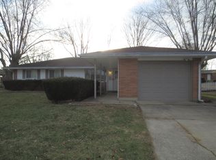 331 Brownstone Dr, Englewood, OH