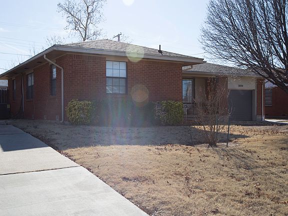 3rd image of 3804 NW Columbia Ave