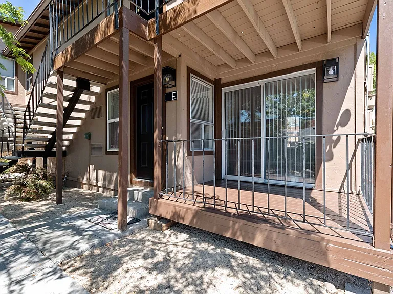 720 Lander Street — Photo 17