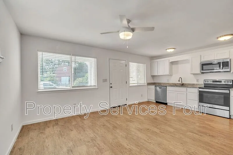 1 bed, 1.0 bath, 500 sqft, $1,250 — Photo 3