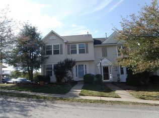 1328 Meadowbrook Dr, Canonsburg, PA