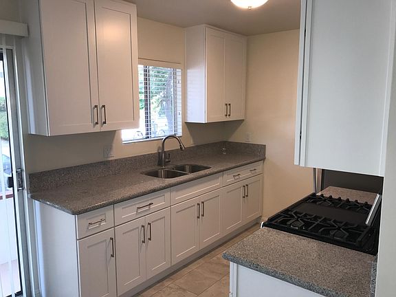 3rd image of 836 Westbourne Dr #108A