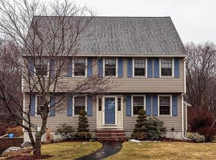 15 Crystal Rd, Wilmington, MA 01887