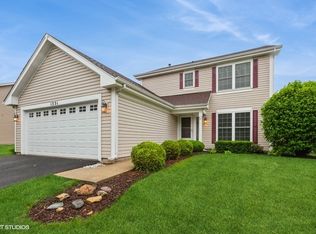 1331 Parkside Dr, Bolingbrook, IL 60490