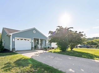 300 Greenwood Rd, Staunton, VA 24401