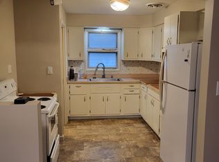 2870 Bonny Blvd, Parma, OH 44134