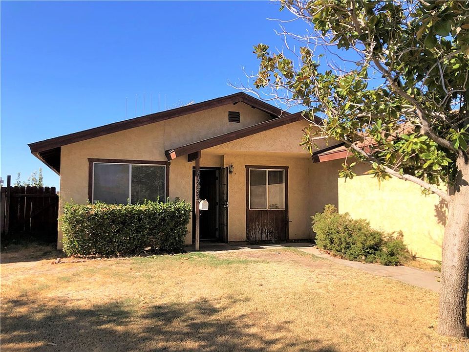 1st image of 44635 Gillan Ave