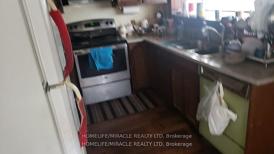 2nd image of 7496 Redstone Rd