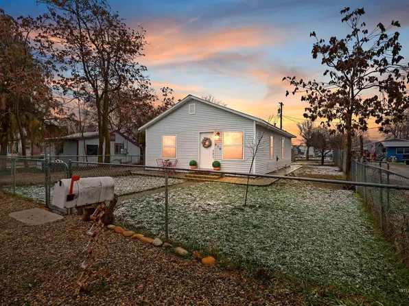810 S Hayes Ave, Emmett, ID 83617