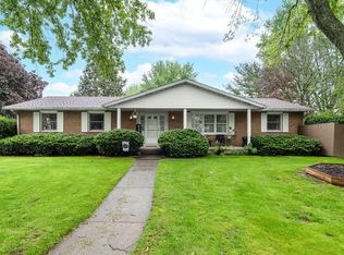 588 Edgefield Dr, Marion, OH 43302