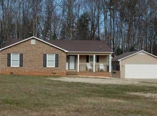 1329 Blacksnake Rd, Stanley, NC 28164