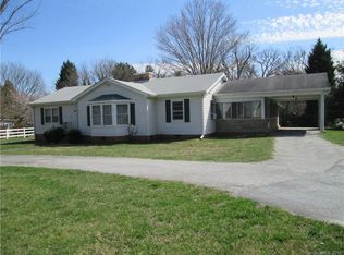 1324 Brevard Rd, Hendersonville, NC 28791