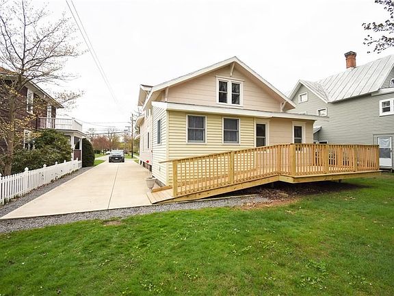 2nd image of 21 Kent St