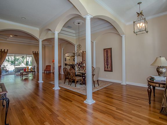 3rd image of 8506 Cypress Hollow Ct