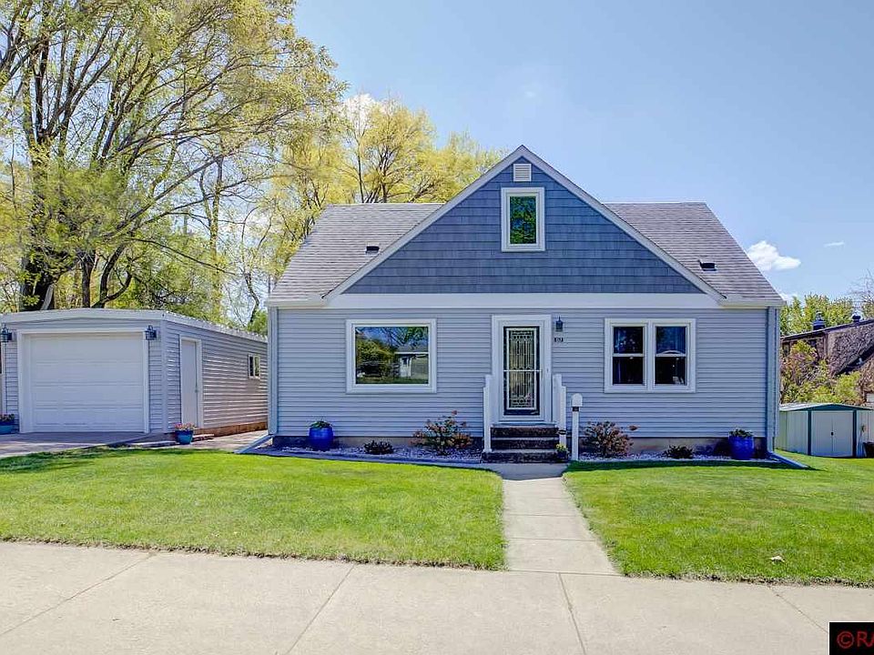 1st image of 817 5th St S