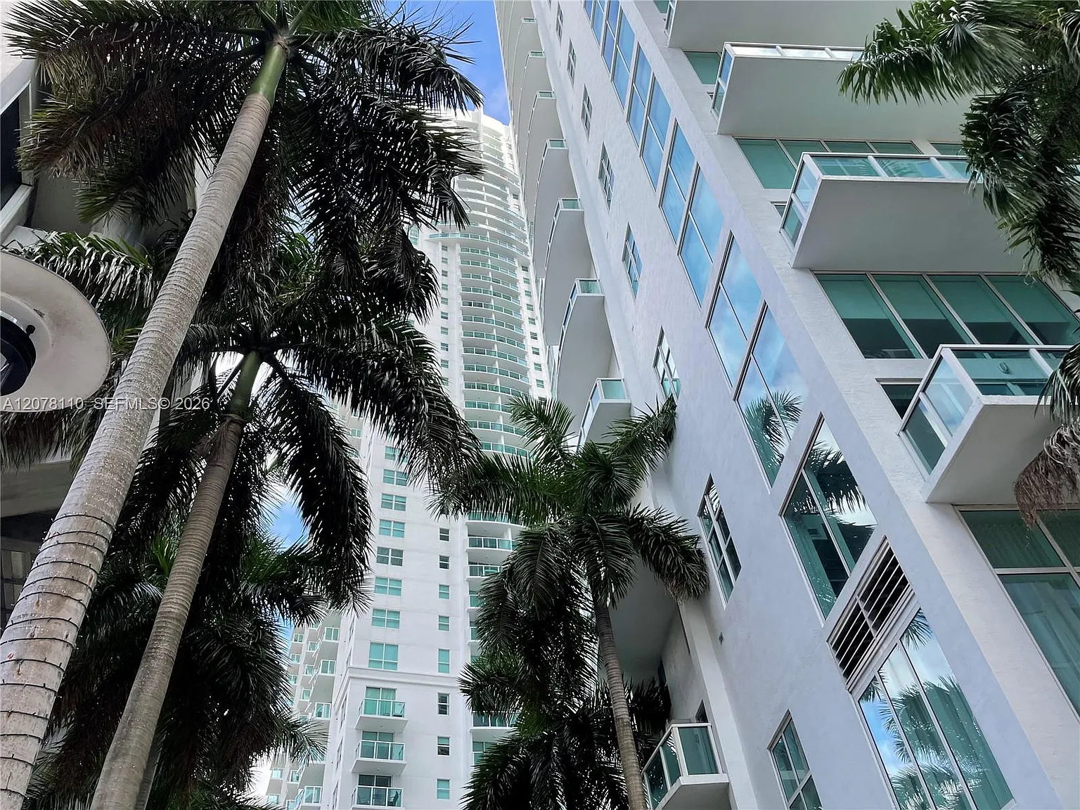 Brickell On The River N T — Photo 2