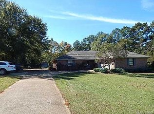 327 W Deer Track Dr, Wetumpka, AL 36093