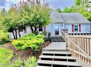 190 Hubbard St, Lenox, MA 01240