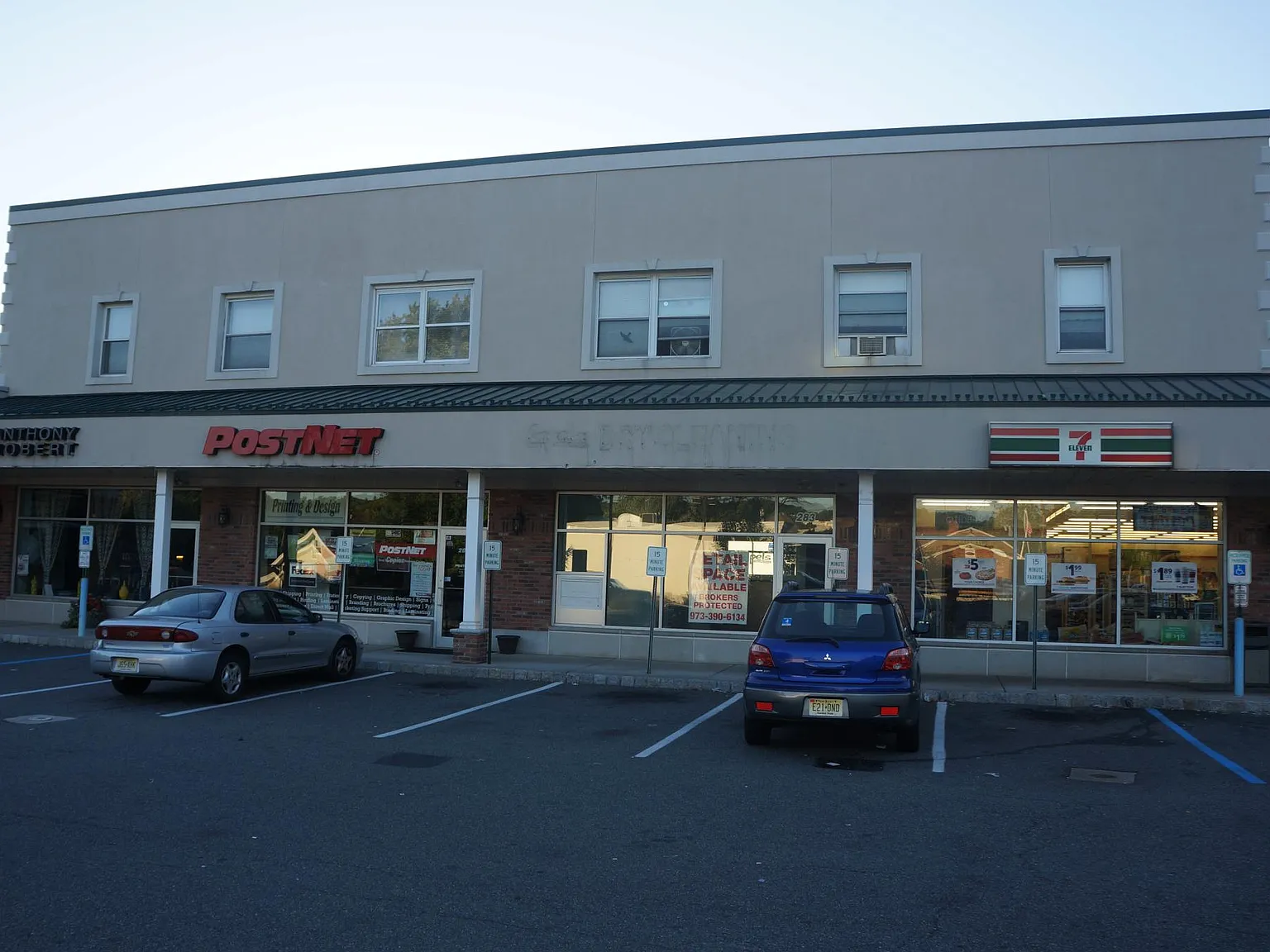 2 bed, 1000 sqft, $2,550 — Photo 1
