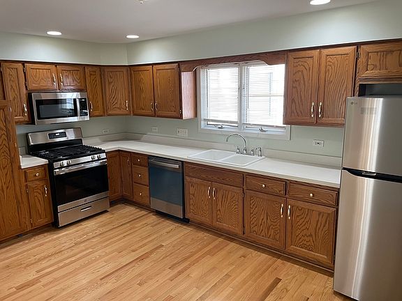 2nd image of 9 Richmond Ave