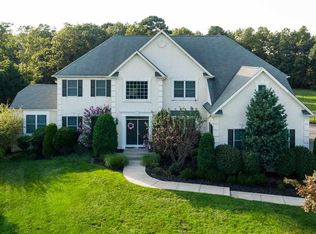 302 Arlington Ct, Egg Harbor Township, NJ 08234
